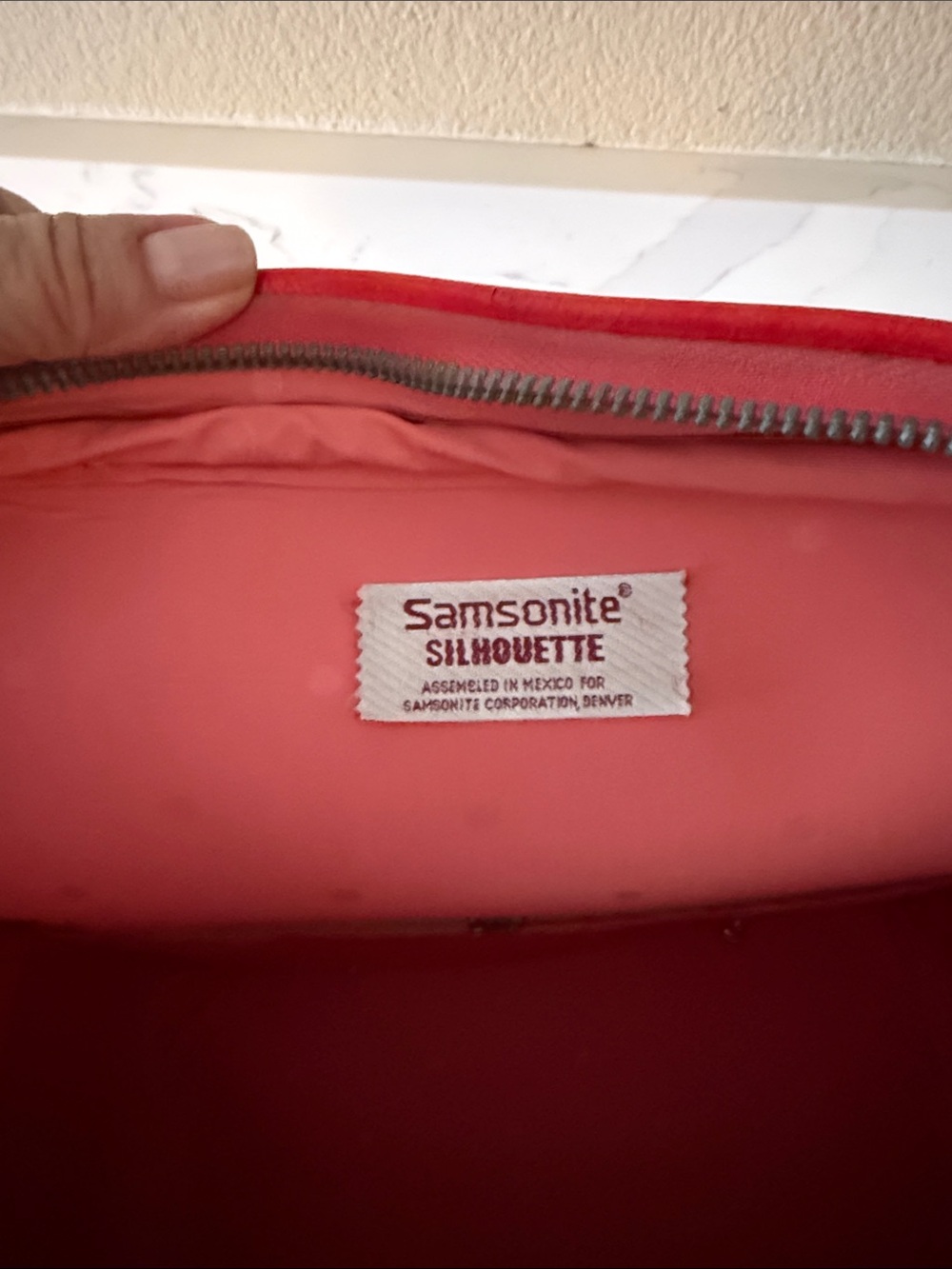 Vintage Samsonite Silouette Travel Bad Red - Picture 4 of 13